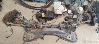 Díly Mitsubishi Carisma 1.8 - 4