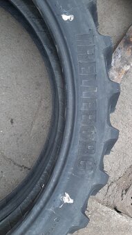 Prodám kultivacni pneu, kola. - 4