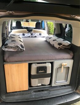 Kempingova vestavba do auta - 4