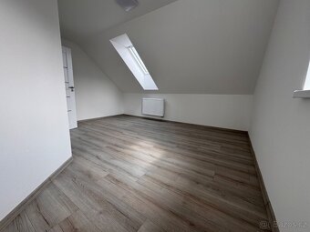 Prodej rodinného domu 181 m², pozemek 593 m² Polepy u Kolína - 4