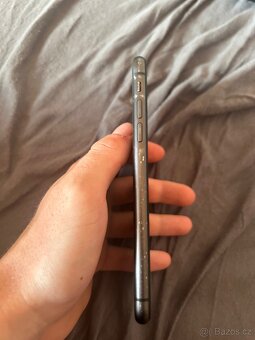 Iphone 11 , 128gb Černý - 4