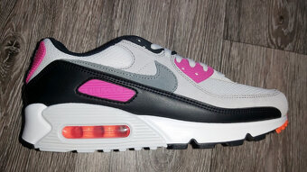 VÝPRODEJ NIKE: AIR MAX 90 VEL 42 - 4