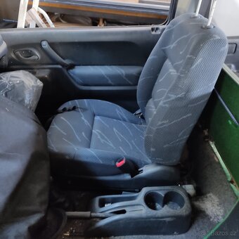 Suzuki Jimny na díly - 4