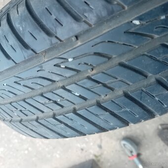 Pneu 155/70r13 - 4