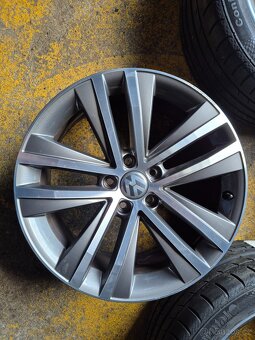 5x112 225/45 R18 sharan - 4