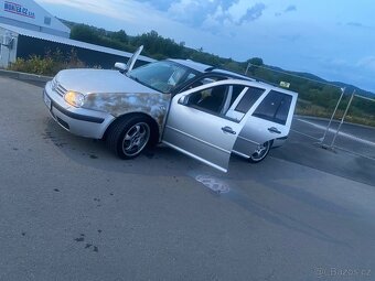 Golf 4 - 4