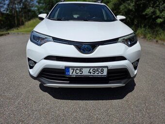 Toyota Rav4 Hybrid-Benzín 2.5 - 4