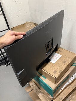 BenQ PD3220U-T monitory - 4