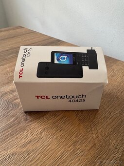 Mobilní telefon TCL onetouch 4042S - 4