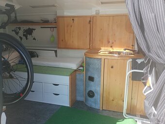 VW Transporter long 2.5 TDI - 4