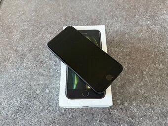 iPhone SE 2020 black 128gb - 4