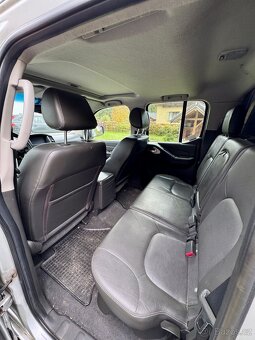Nissan Navara 3.0 V6 2010 - 4