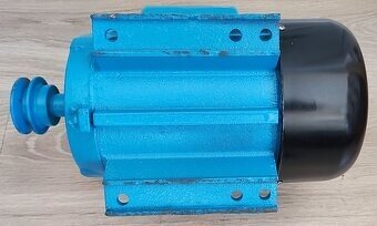 Elektromotor s řemenicí na 230V 2,5kW 1500 ot. - 4