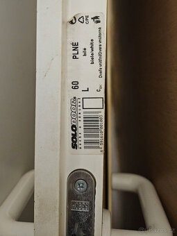 Bílé plné interiérové dveře šířka 60 a 70 - 4