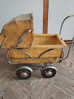 Starý kočárek 1959 - 4