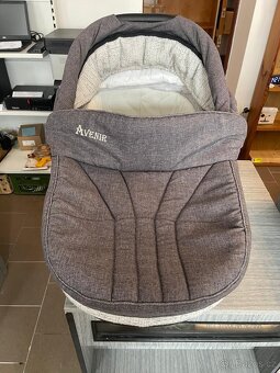 Kočár Avenir - 4