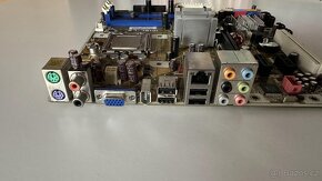 ASUS IPIBL-LB / Intel C2D E7300 2.66GHz -Intel G33 - 4