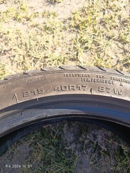 Goodyear 215/40 R17 - 4