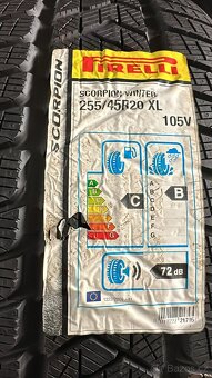 prodám sadu zimních pneu 255/45 R20 105V - 4