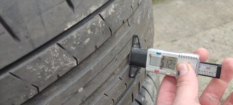285/40 R21 109V XL Pirelli P Zero 2023 - 4