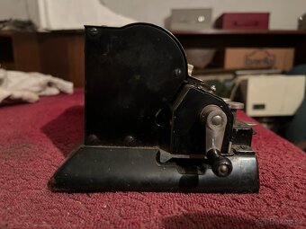 Starožitná kalkulačka Original Odhner M602 No5 1922-27 - 4