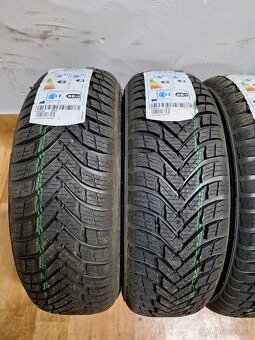 Nové celoroční pneu 175/70/13 Nokian - 4