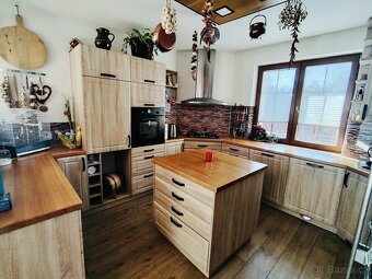 Prodej rodinného domu 5+kk v Neratovicích., ev.č. 20272 - 4