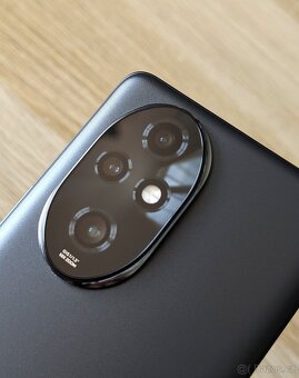 zánovní Honor 200 Pro, záruka ještě rok a čtvrt - 4