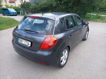 Kia Ceed 1.6i klima+alu.kola+1.majitel ČR - 4