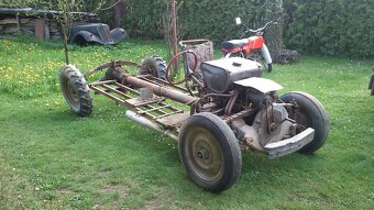 Tatra 57 A - Podvozkové díly + drobná karosařina - 4