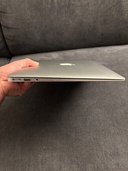 Apple MacBook Air 13” 2015 a jako darek ipad 2.generace - 4