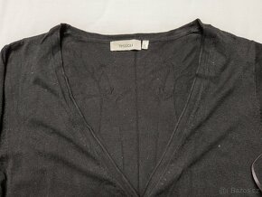 Černý svetřík na knoflíky, vel. L - 4