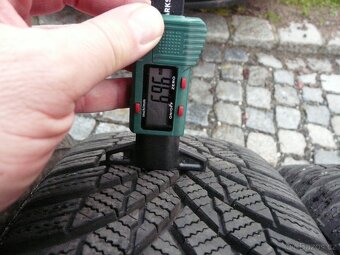 ZIMNÍ PNEU + DISKY ŠKODA 15"VW ,SEAT 195/65R15R - 4
