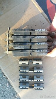 DODGE RAM 5. GEN - ZADNÍ BRZDY - 4