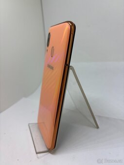 Samsung Galaxy A40 A405F Dual SIM - 4