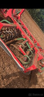 Kompaktor Unia Atlas 3m - 4