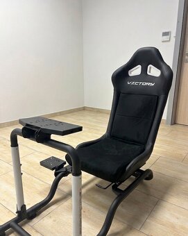 Herní volant Thrustmaster T598  + závodní sedačka Next Level - 4