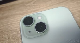 iPhone 15, 128 GB - 4