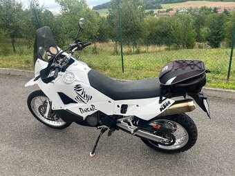 KTM 950 Adventure - 4