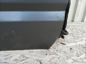 Pravé přední dveře Nissan Patrol GR Y60 - 4
