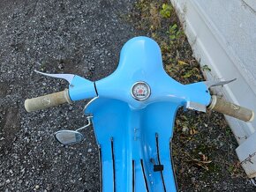 Piaggio Vespa 90 - 4