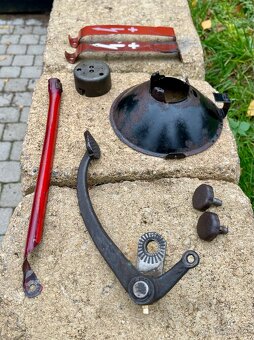 Jawa pérák, kývačka, Ogar - díly - 4