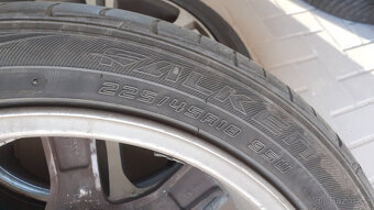 letní pneu falken 225/45/18 - 2ks - 4