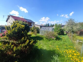 STAVEBNÍ POZEMEK RUDOLFOV 858 M2 - 4