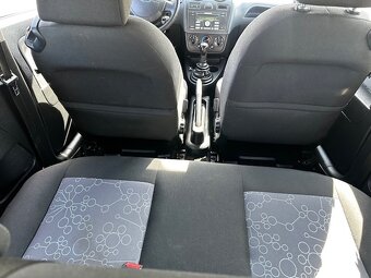 Ford Fiesta 1.3i, r.2007, STK, klima - 4