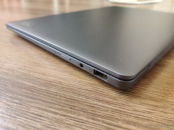 Lenovo Yoga Slim 6 - OLED - core i5-1240p / 16GB ram/512 SSD - 4