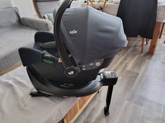 Vajíčko se základnou na Isofix - 4