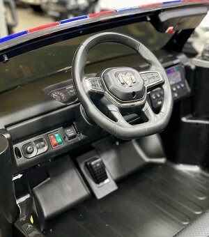 Dětské elektrické autíčko DODGE RAM 3500 2x200W, 24V 7Ah - 4