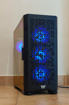 Herní počítač s RX 5700 XT GAMING OC, Ryzen 5 5500 , 32GB - 4