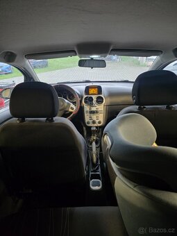 Opel Corsa - 4